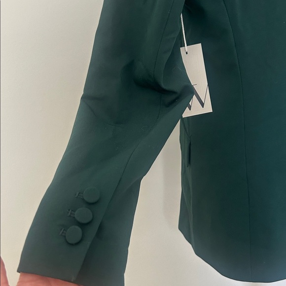 2 piece Worthington Dark Green Blazer and top - Picture 9 of 16